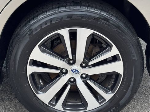 Used 2018 Subaru Outback 2.5i Limited w/ Popular Package #2 AWD/4WD image 32