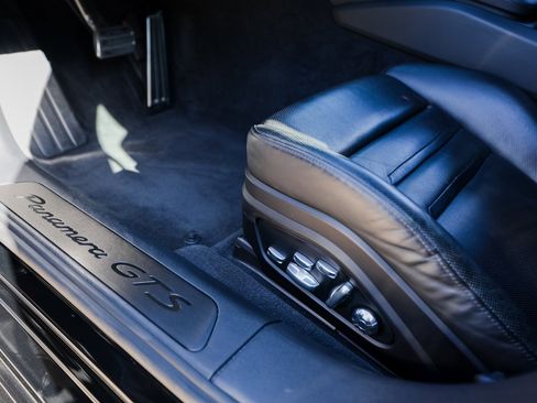 Certified 2019 Porsche Panamera GTS image 14