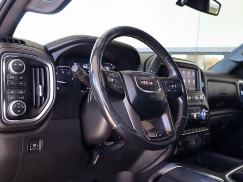 Used 2021 GMC Sierra 2500 AT4 image 16