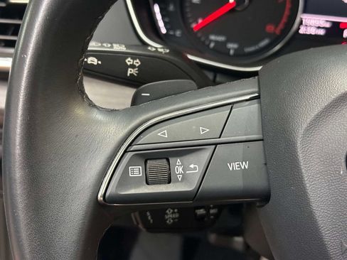 Used 2023 Audi Q5 2.0T Premium w/ Convenience Package AWD/4WD image 30