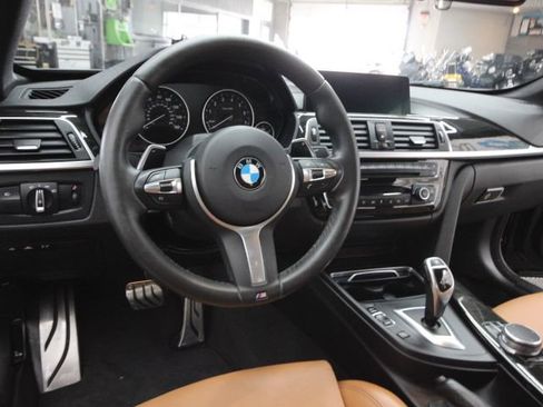 Used 2019 BMW 430i xDrive Convertible w/ M Sport Package image 22