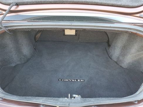 Used 2012 Chrysler 200 Limited image 22