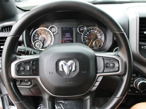 Used 2022 RAM 1500 Tradesman AWD/4WD image 12