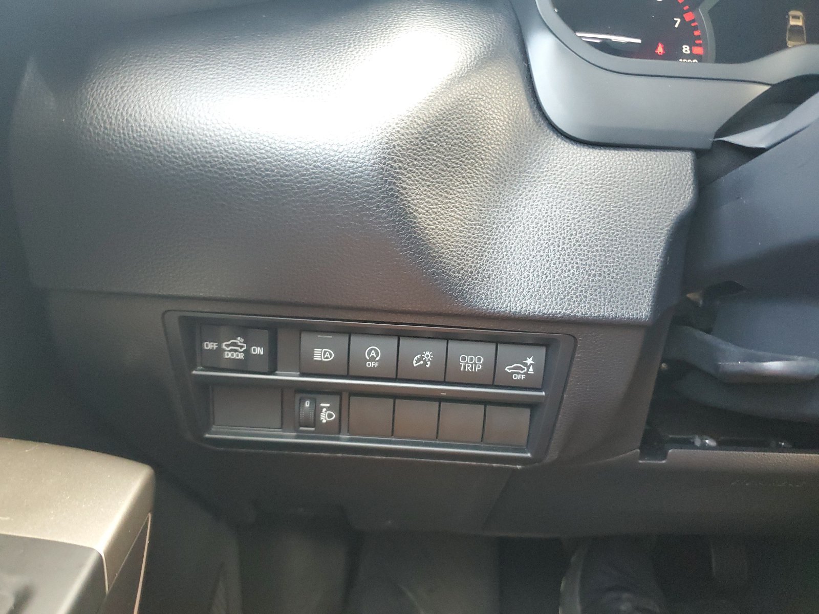 Used 2024 Toyota Tundra SR5 w/ SR5 Convenience Package AWD/4WD image 30