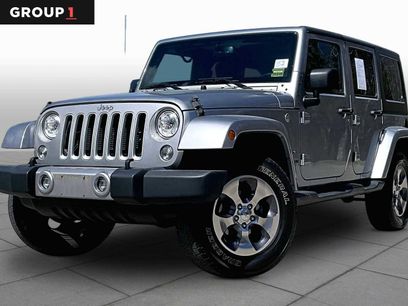 Used 2018 Jeep Wrangler Unlimited Sahara w/ Connectivity Group
