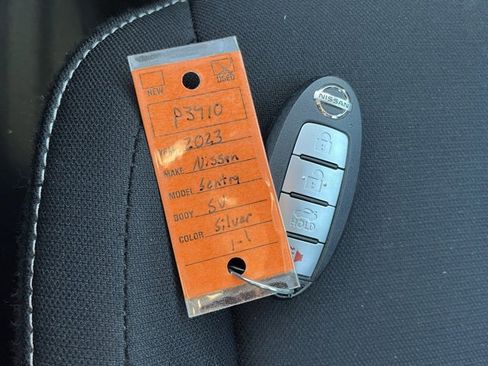 Used 2023 Nissan Sentra SV image 12