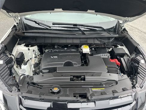 Used 2023 Nissan Pathfinder SL w/ SL Premium Package image 34