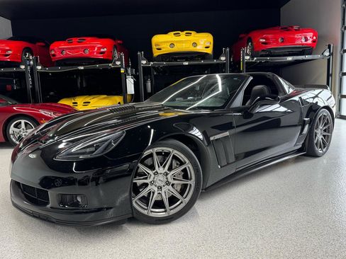 Used 2011 Chevrolet Corvette Grand Sport w/ Preferred Equipment Group RWD image 2