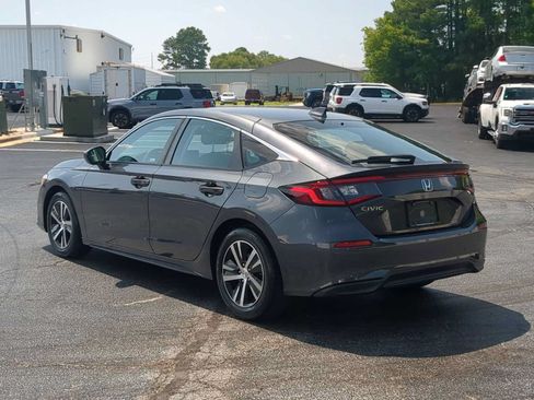 Used 2024 Honda Civic LX image 6