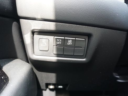 Used 2019 MAZDA CX-5 Touring FWD image 5