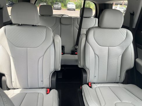 Used 2025 Hyundai Palisade SEL AWD/4WD image 42