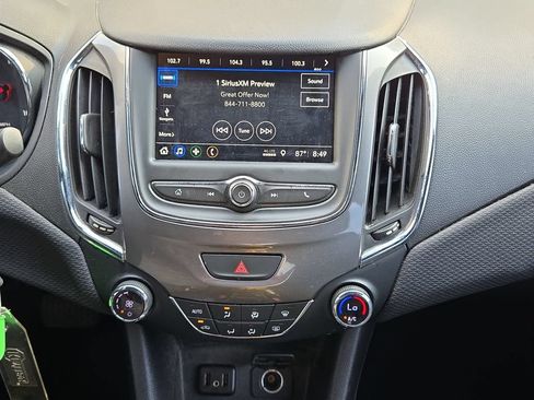 Used 2019 Chevrolet Cruze LT w/ RS Package FWD image 23