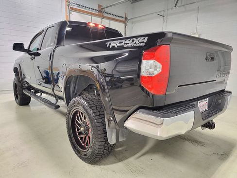 Used 2019 Toyota Tundra SR5 w/ TRD Off Road Package AWD/4WD image 29
