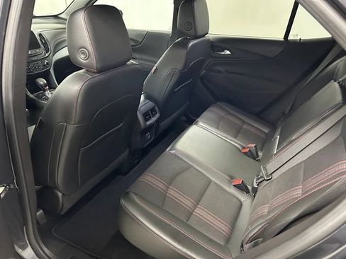 Used 2022 Chevrolet Equinox RS w/ Infotainment Package AWD/4WD image 15