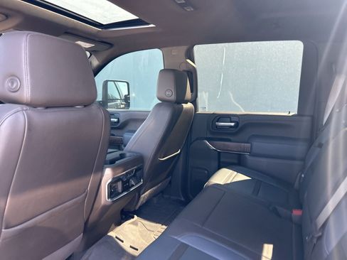 Used 2021 GMC Sierra 2500 Denali w/ Denali Ultimate Package image 25