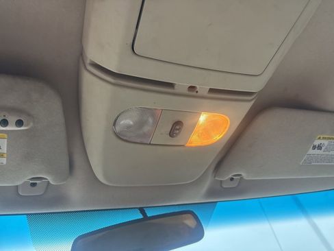 Used 2006 Lincoln Mark LT 2WD image 12