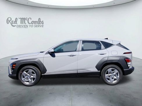 New 2026 Hyundai Kona SE FWD image 2