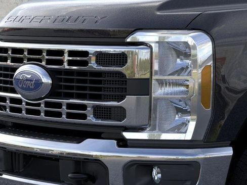 New 2026 Ford F350 XL w/ XL Chrome Package AWD/4WD image 17