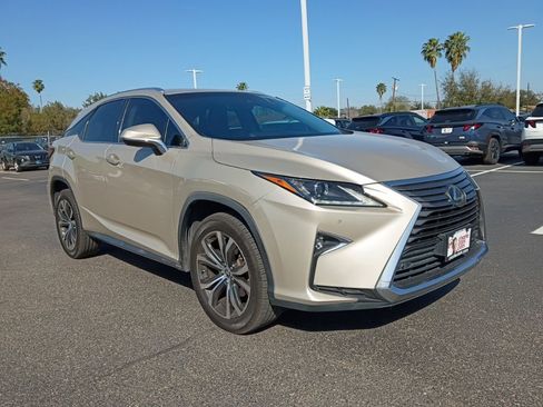 Used 2017 Lexus RX 350 FWD image 3