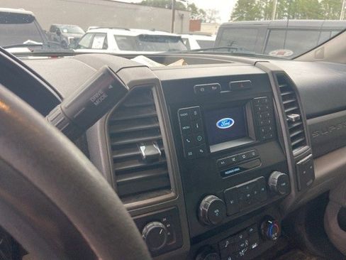 Used 2021 Ford F350 XL w/ Power Equipment Group image 15