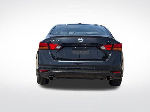 Used 2021 Nissan Altima 2.5 SV w/ SV Premium Package FWD image 25
