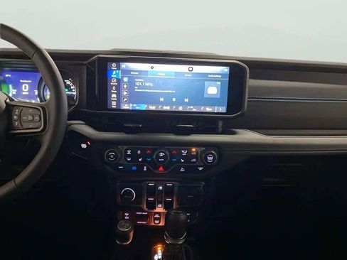 Used 2025 Jeep Wrangler Unlimited Rubicon 4xe w/ Convenience Group image 94