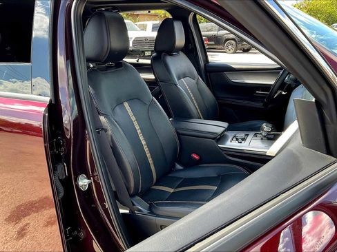 Used 2024 MAZDA CX-90 Plug-In Hybrid w/ Premium Plus image 8