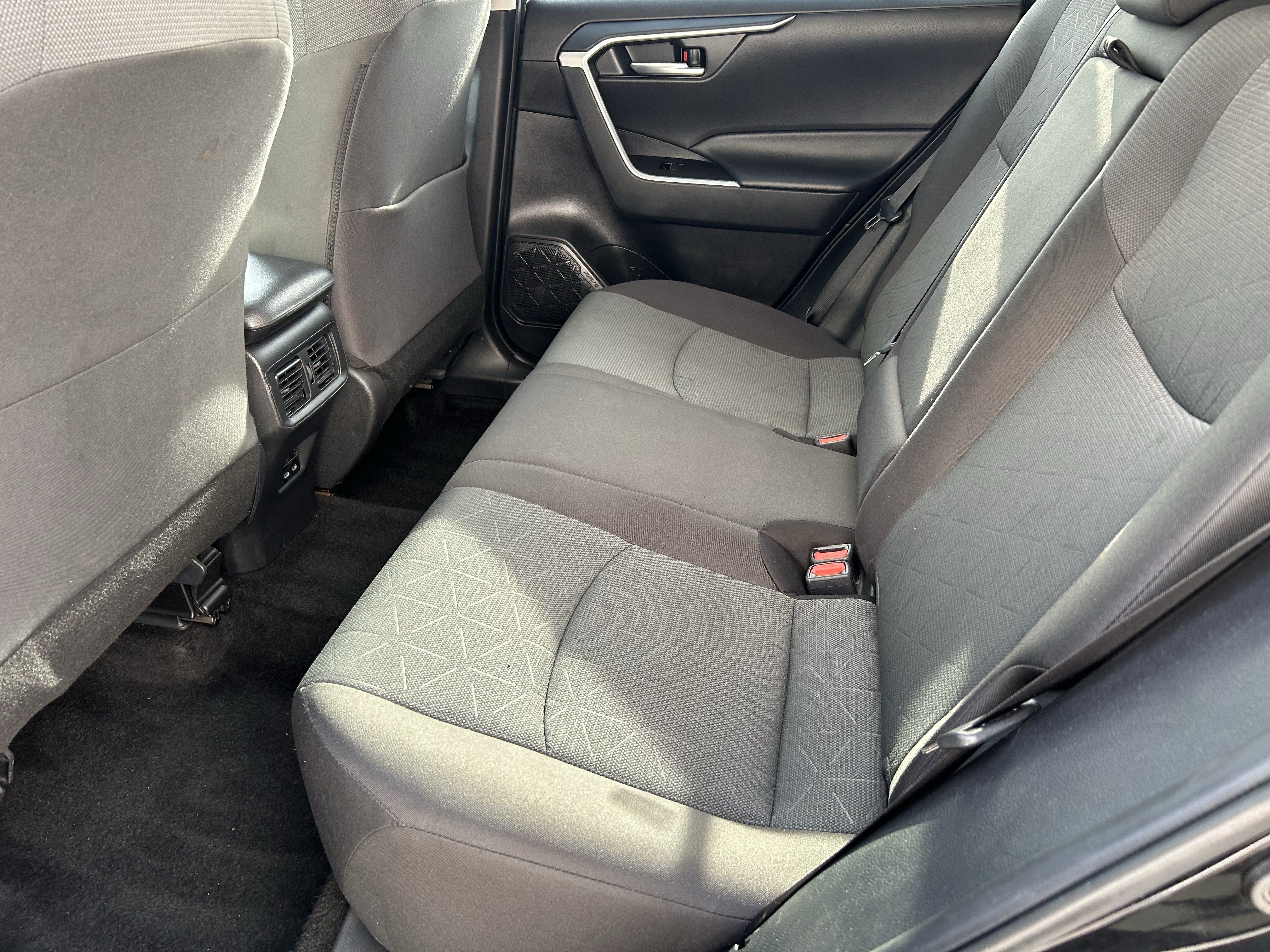 Certified 2024 Toyota RAV4 XLE AWD/4WD image 17