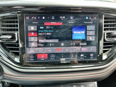 Used 2024 Dodge Durango GT AWD/4WD image 13