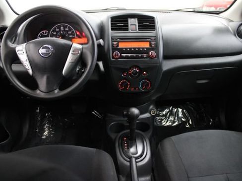 Used 2018 Nissan Versa S Plus FWD image 2