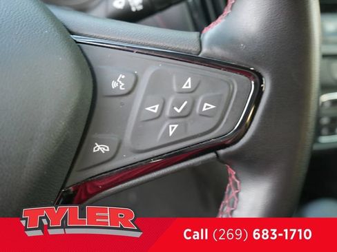 Used 2023 Chevrolet Equinox RS w/ RS Leather Package AWD/4WD image 26