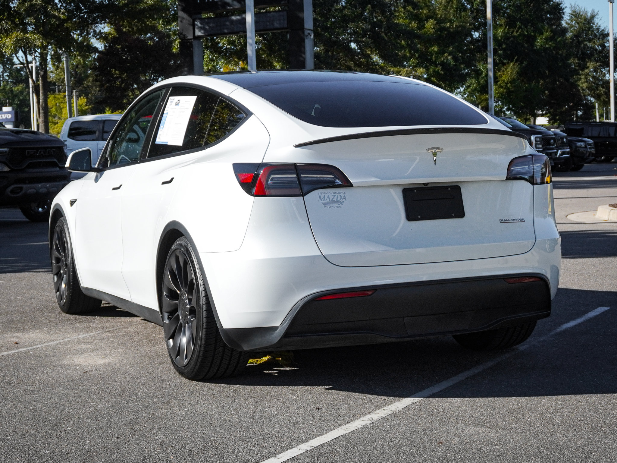 Used 2023 Tesla Model Y Long Range AWD/4WD image 8