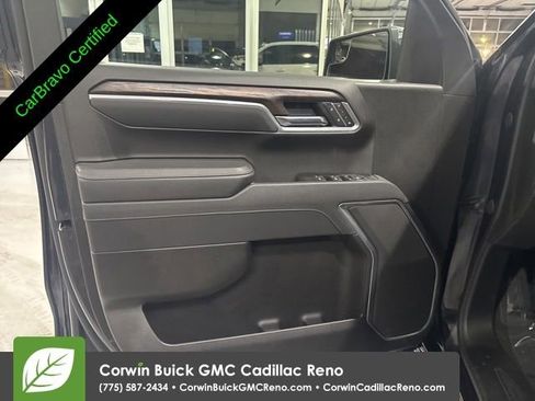 Certified 2025 GMC Sierra 1500 SLT AWD/4WD image 15