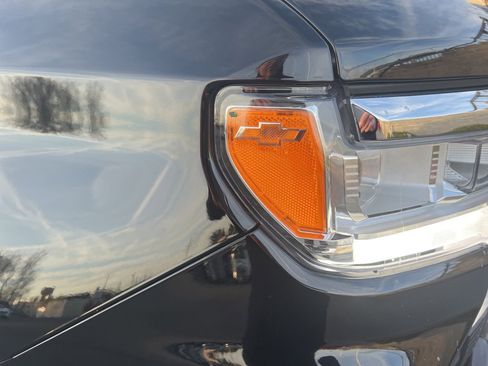 Used 2024 Chevrolet Silverado 1500 LTZ w/ LTZ Premium Package image 7