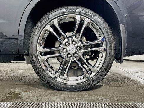 Used 2020 Cadillac XT6 Premium Luxury AWD/4WD image 11