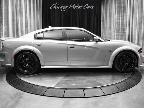 Used 2020 Dodge Charger SRT Hellcat image 42