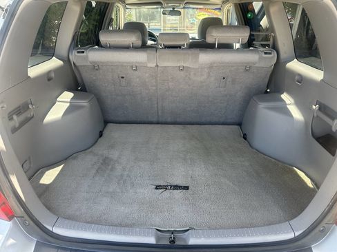 Used 2003 Toyota Highlander 4WD V6 image 7