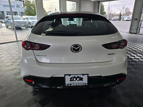 Used 2021 MAZDA MAZDA3 s image 5
