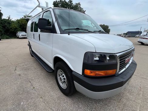 Used 2021 GMC Savana 2500 w/ Driver Convenience Package RWD image 11