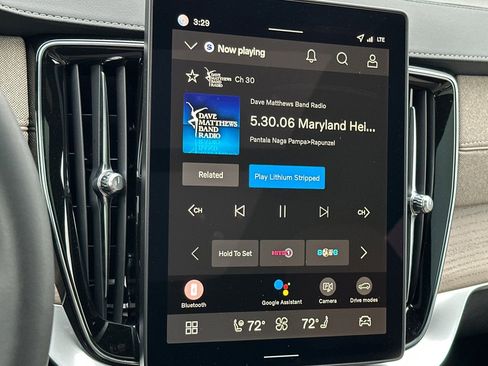 New 2026 Volvo XC90 B6 Plus w/ Protection Package Premier image 17