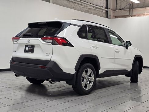 New 2025 Toyota RAV4 XLE image 17