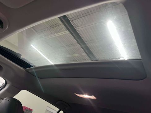 Used 2022 Subaru Outback Limited image 10