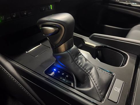 Certified 2025 Lexus ES 350 w/ Premium Package FWD image 21
