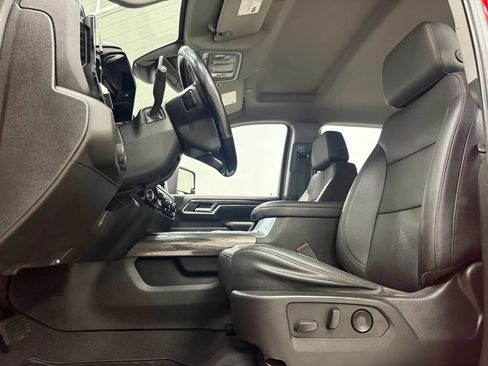 Used 2024 Chevrolet Silverado 3500 LTZ w/ LTZ Convenience Package AWD/4WD image 15