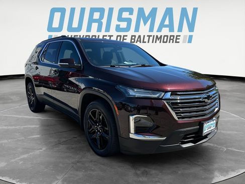 Used 2022 Chevrolet Traverse LT AWD/4WD image 1