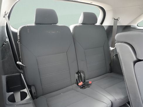 Used 2019 Kia Sorento FWD V6 image 15