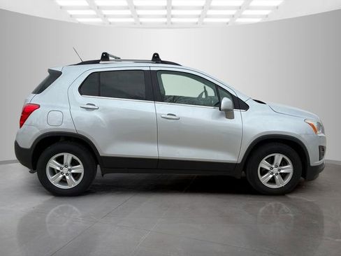 Used 2016 Chevrolet Trax LT image 3