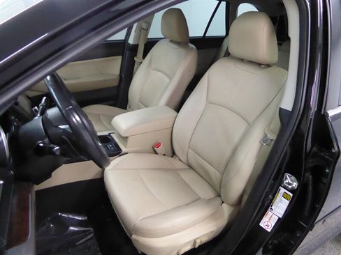 Used 2019 Subaru Outback 2.5i Limited w/ Popular Package #2 image 21