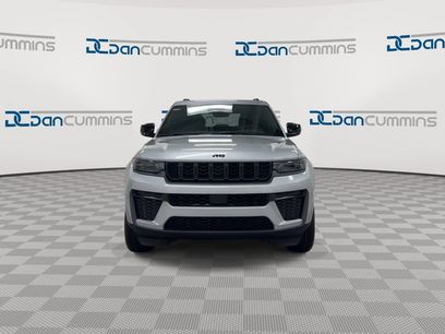 New 2026 Jeep Grand Cherokee Altitude