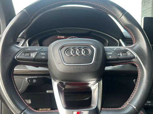 Used 2018 Audi SQ5 Premium Plus w/ Navigation Package AWD/4WD image 17